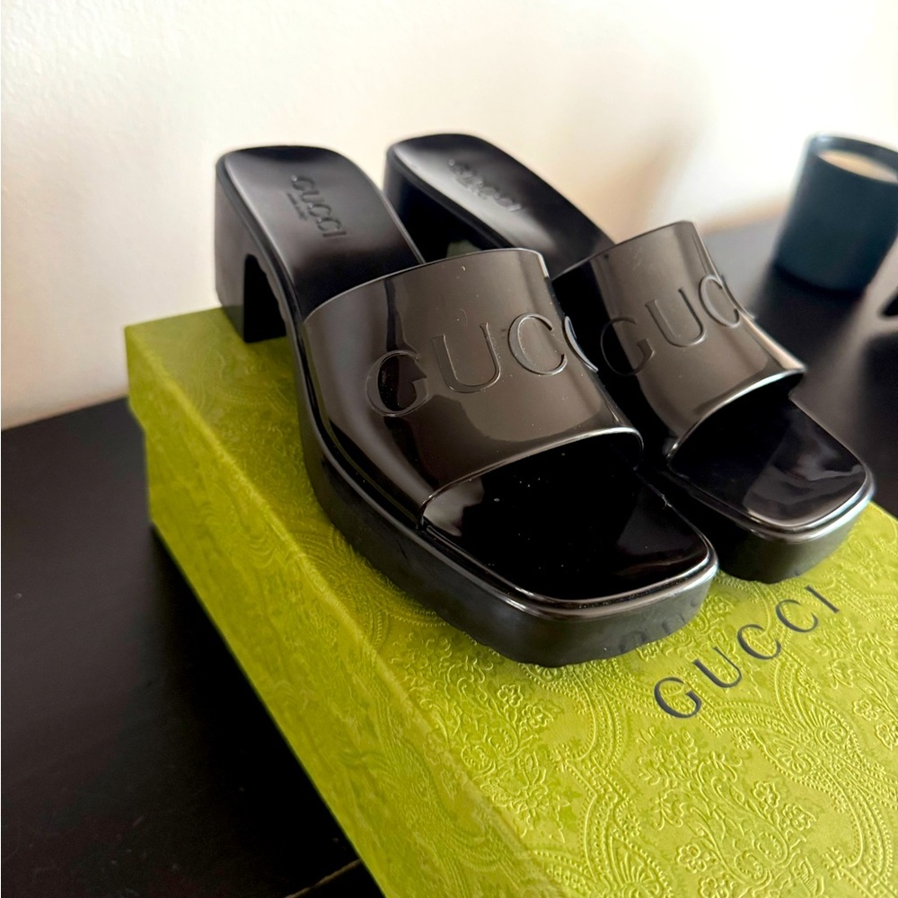 Authentic Gucci Glossy Black Women's Mules